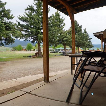 Eagle Nest Fly Shack & Lodge Dış mekan fotoğraf